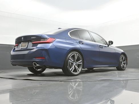 Used 2024 BMW 330i Sedan w/ Premium Package RWD image 46