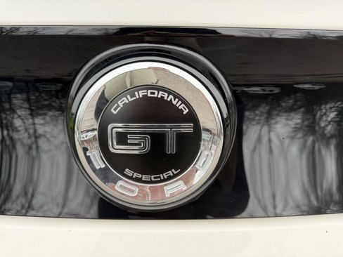 Used 2013 Ford Mustang GT Premium w/ Electronics Pkg image 9