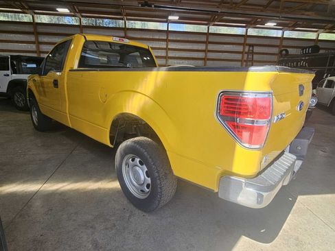 Used 2012 Ford F150 XL w/ XL Decor Group RWD image 6