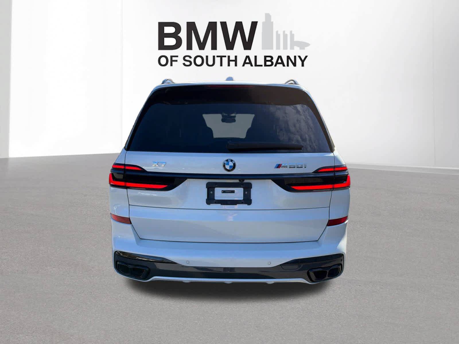 Used 2024 BMW X7 M60i w/ Executive Package AWD/4WD image 4