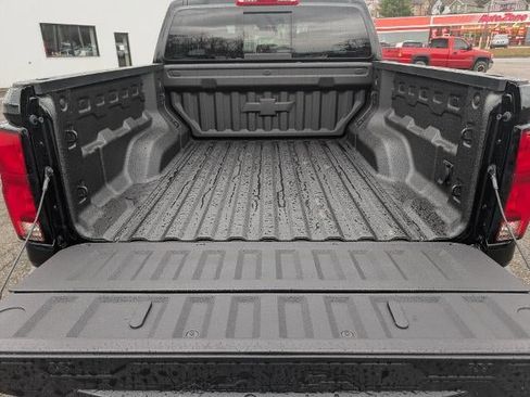 New 2026 Chevrolet Colorado ZR2 image 8