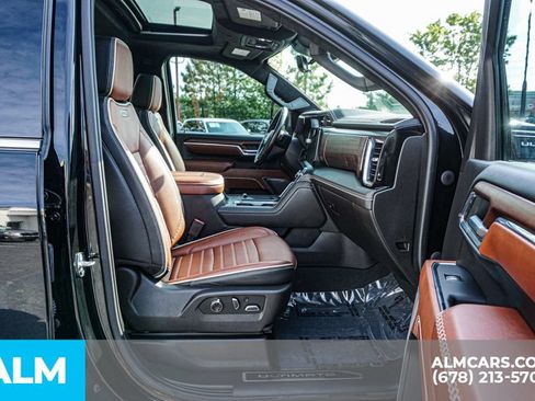 Used 2024 GMC Sierra 3500 Denali Ultimate AWD/4WD image 22