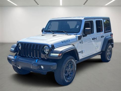 Used 2023 Jeep Wrangler Unlimited image 1