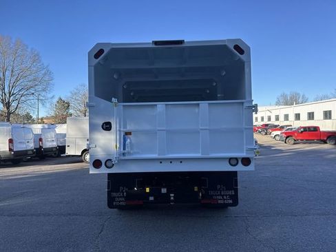 New 2026 Ford F750 2WD Regular Cab Super Duty image 7