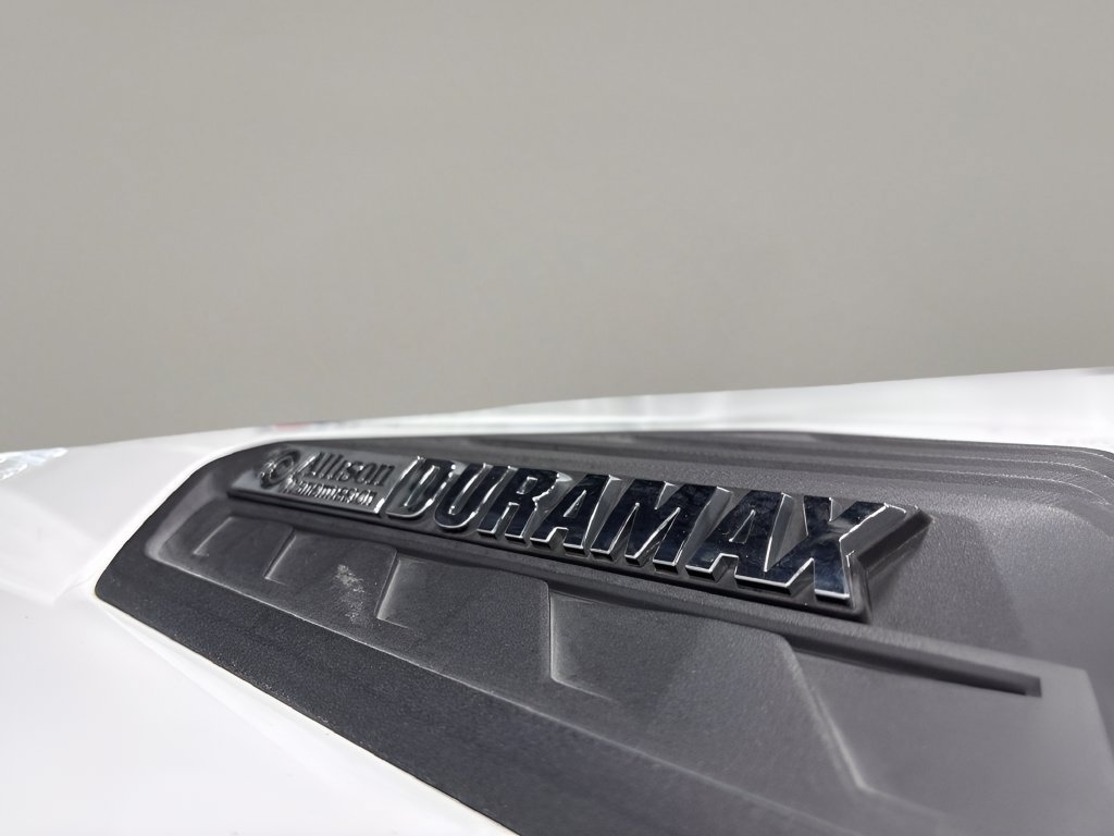 Used 2025 Chevrolet Silverado 2500 LT w/ Convenience Package AWD/4WD image 18