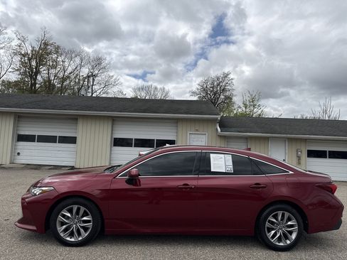 Used 2022 Toyota Avalon XLE FWD image 43