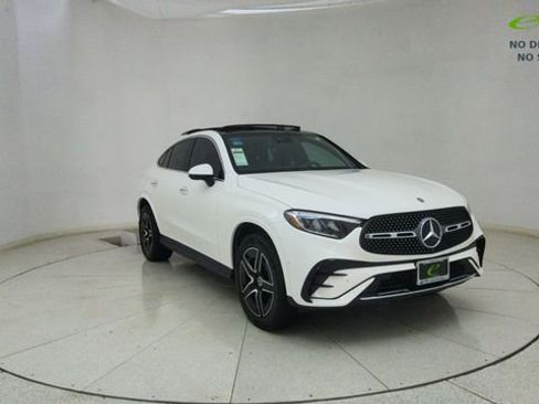 Used 2025 Mercedes-Benz GLC 300 4MATIC image 67