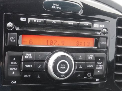 Used 2014 Nissan Juke NISMO w/ Interior Illumination Package image 19