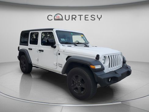 Certified 2021 Jeep Wrangler Unlimited Sport image 4