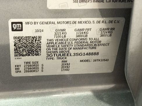 Used 2025 GMC Sierra 1500 AT4 w/ AT4 Premium Package AWD/4WD image 24