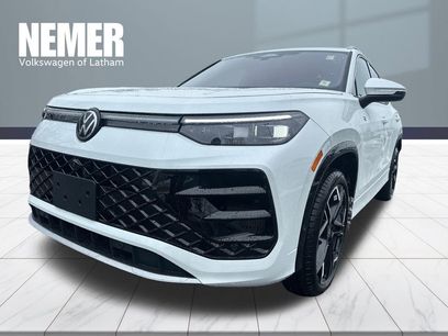 New 2026 Volkswagen Tiguan SEL R-Line