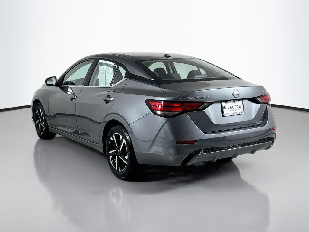 Used 2024 Nissan Sentra SV FWD image 8