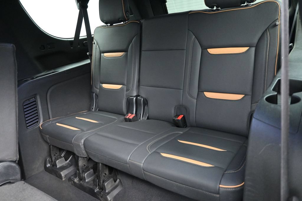 Used 2023 GMC Yukon XL AT4 AWD/4WD image 24