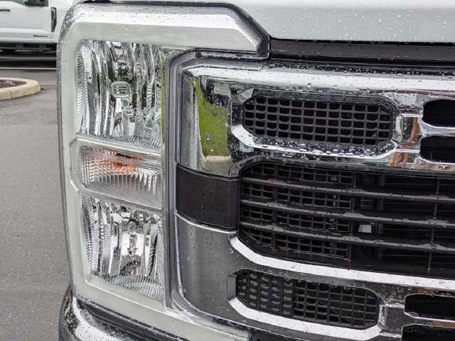 Certified 2026 Ford F350 XLT w/ FX4 Off-Road Package AWD/4WD image 10