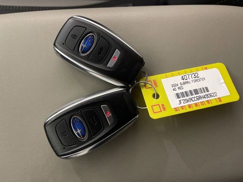 Used 2024 Subaru Forester Premium image 26