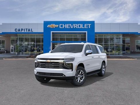New 2026 Chevrolet Suburban Premier AWD/4WD image 8