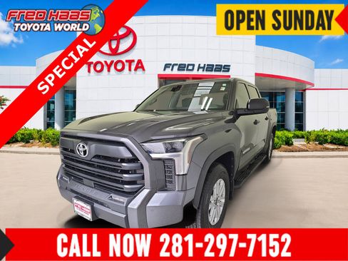 Used 2026 Toyota Tundra SR5 w/ SR5 Convenience Package RWD image 1