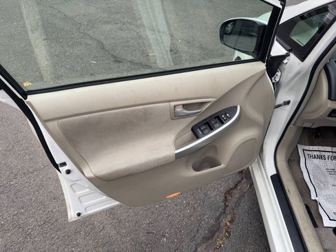 Used 2010 Toyota Prius FWD image 10