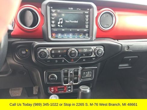 Used 2021 Jeep Gladiator Rubicon image 18