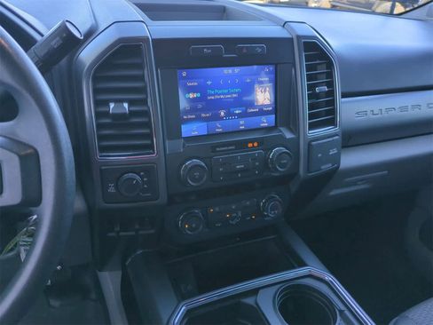 Used 2022 Ford F250 XLT w/ XLT Value Package image 26