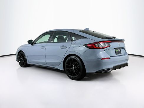 Used 2024 Honda Civic Sport image 5