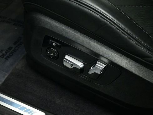 Used 2025 BMW XM AWD/4WD image 59