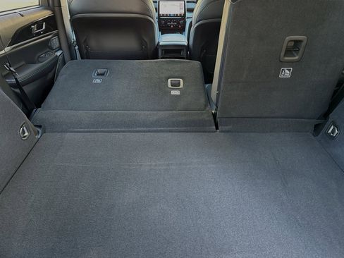 New 2023 Jeep Grand Cherokee Trailhawk w/ Advanced Protech Group II image 14