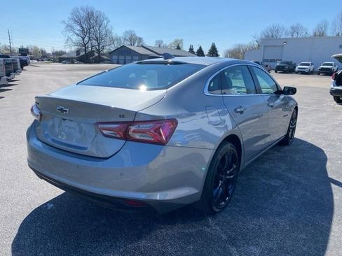 Used 2025 Chevrolet Malibu LT w/ Sport Edition FWD image 5