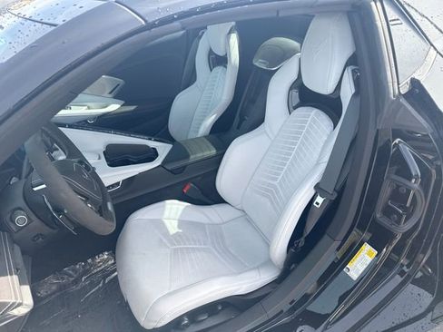 New 2025 Chevrolet Corvette E-Ray image 11