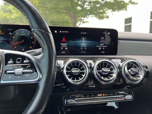 Certified 2023 Mercedes-Benz CLA 250 image 32