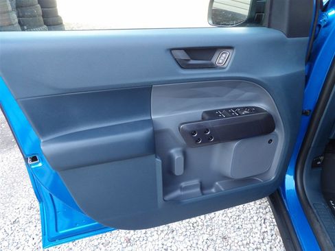 New 2025 Ford Maverick Lariat w/ Black Appearance Package image 14