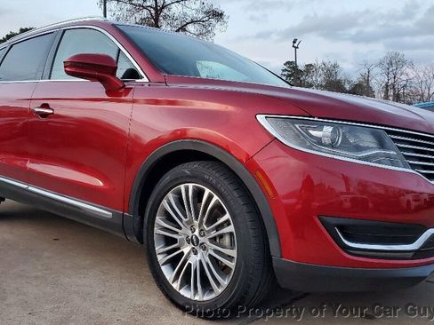 Used 2017 Lincoln MKX Reserve w/ Lincoln MKX Climate Package image 8