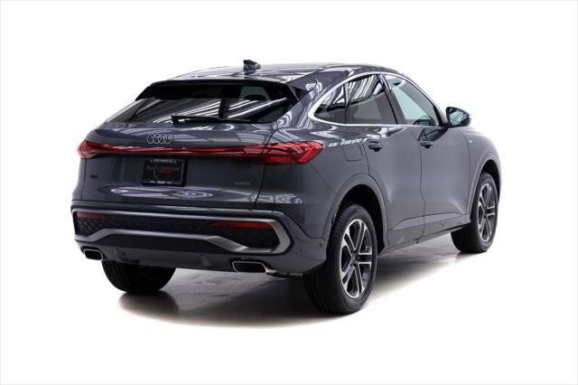 Certified 2026 Audi Q5 Premium AWD/4WD image 4