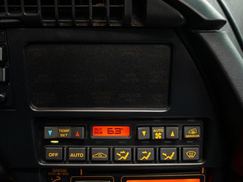 Used 1993 Chevrolet Corvette Convertible RWD image 33