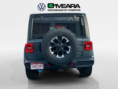 Used 2024 Jeep Wrangler Unlimited Rubicon 4xe image 4