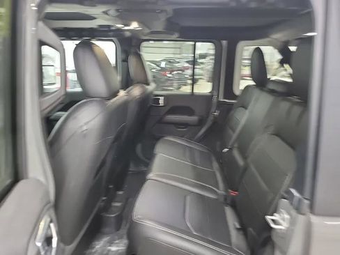 Used 2023 Jeep Wrangler Unlimited Sahara w/ Cold Weather Group AWD/4WD image 14