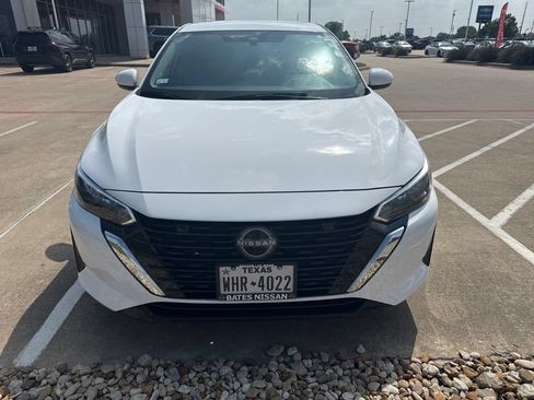 Used 2025 Nissan Sentra S FWD image 6