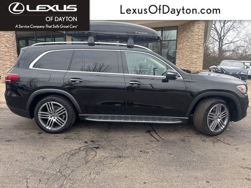 Used 2020 Mercedes-Benz GLS 450 4MATIC image 2