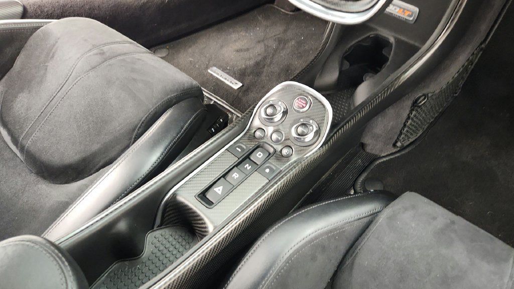 Used 2019 McLaren 600LT RWD image 43