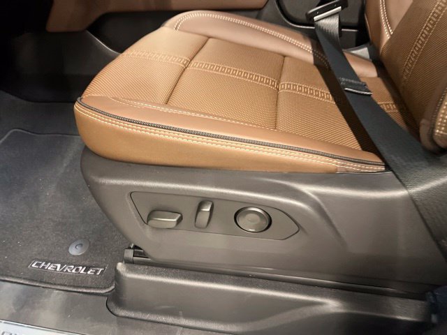New 2027 Chevrolet Tahoe High Country AWD/4WD image 13