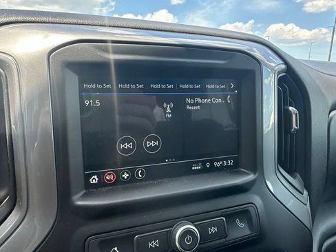 Used 2019 Chevrolet Silverado 1500 Custom Trail Boss w/ Custom Convenience Package AWD/4WD image 16