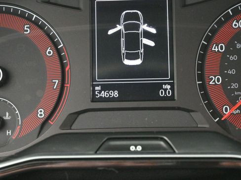 Used 2019 Volkswagen Jetta S image 19