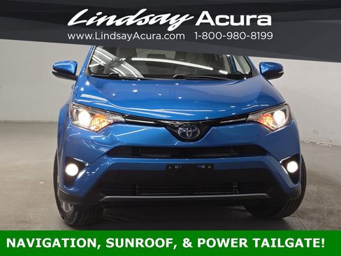 Used 2018 Toyota RAV4 XLE image 2