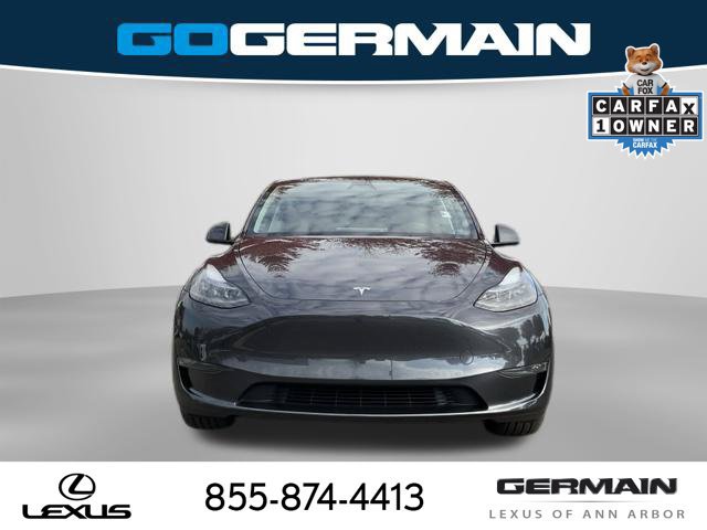 Used 2024 Tesla Model Y Long Range AWD/4WD image 11