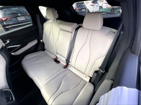Used 2025 Acura RDX SH-AWD image 36