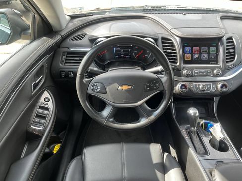 Used 2020 Chevrolet Impala LT FWD image 11