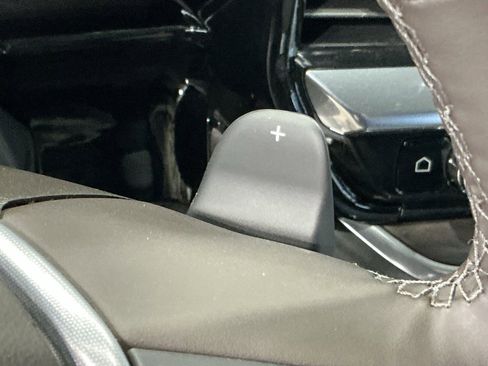 Used 2026 GMC Sierra 1500 SLT w/ SLT Premium Package image 49