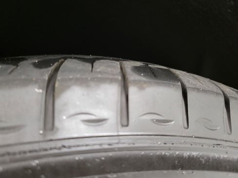 Certified 2025 Cadillac XT6 Premium Luxury image 4