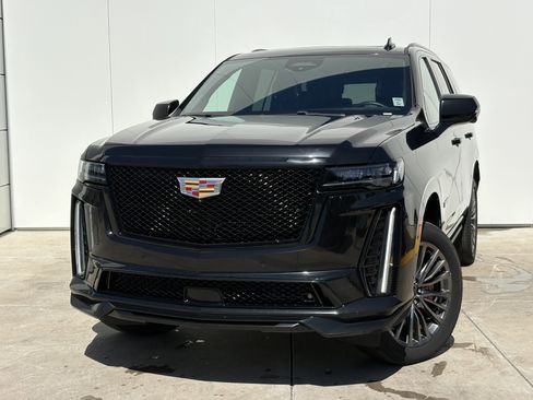 Used 2023 Cadillac Escalade V AWD/4WD image 1