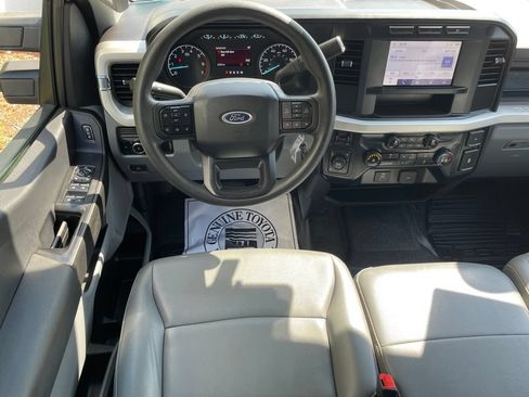Certified 2024 Ford F350 XL w/ Snow Plow/Camper Package AWD/4WD image 11